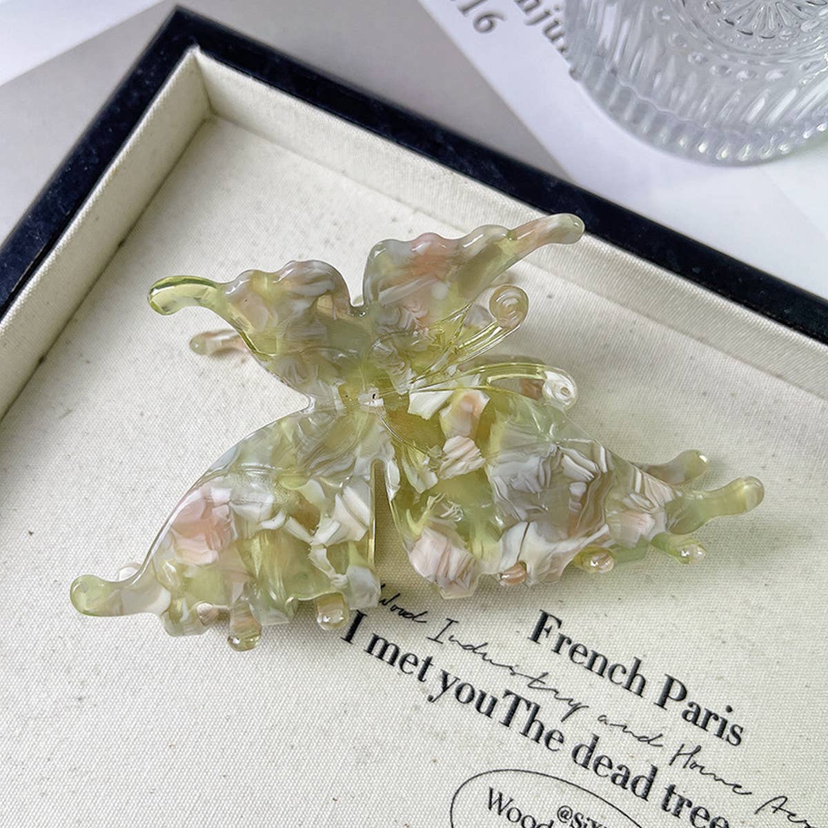 Vintage 3D Butterfly Hair Claw French Acetate Clip_Cwaha1335