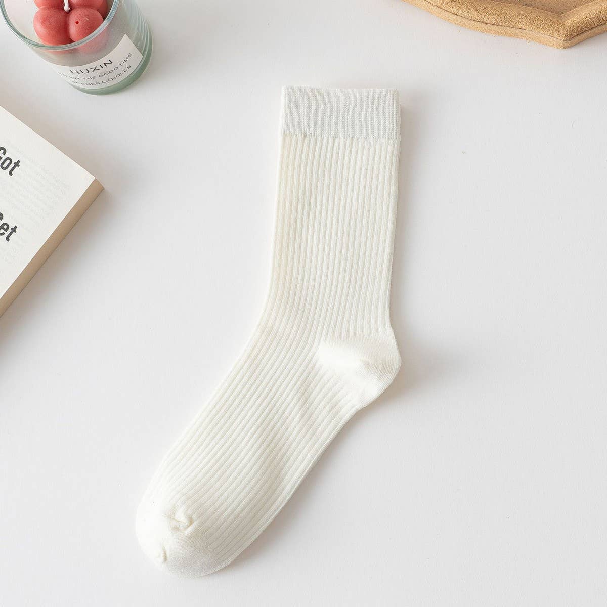 AUTUMN AND WINTER NEW ARRIVALS MID CALF SOCKS_CWMS0898