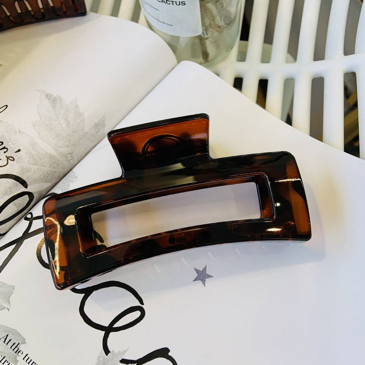 Cwaha1558_4.92"Simple Rectangle Large Hair Claw Clip