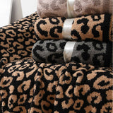 KNITTED LEOPARD PRINT LIGHTWEIGHT SOFA BLANKET_CWMM0213