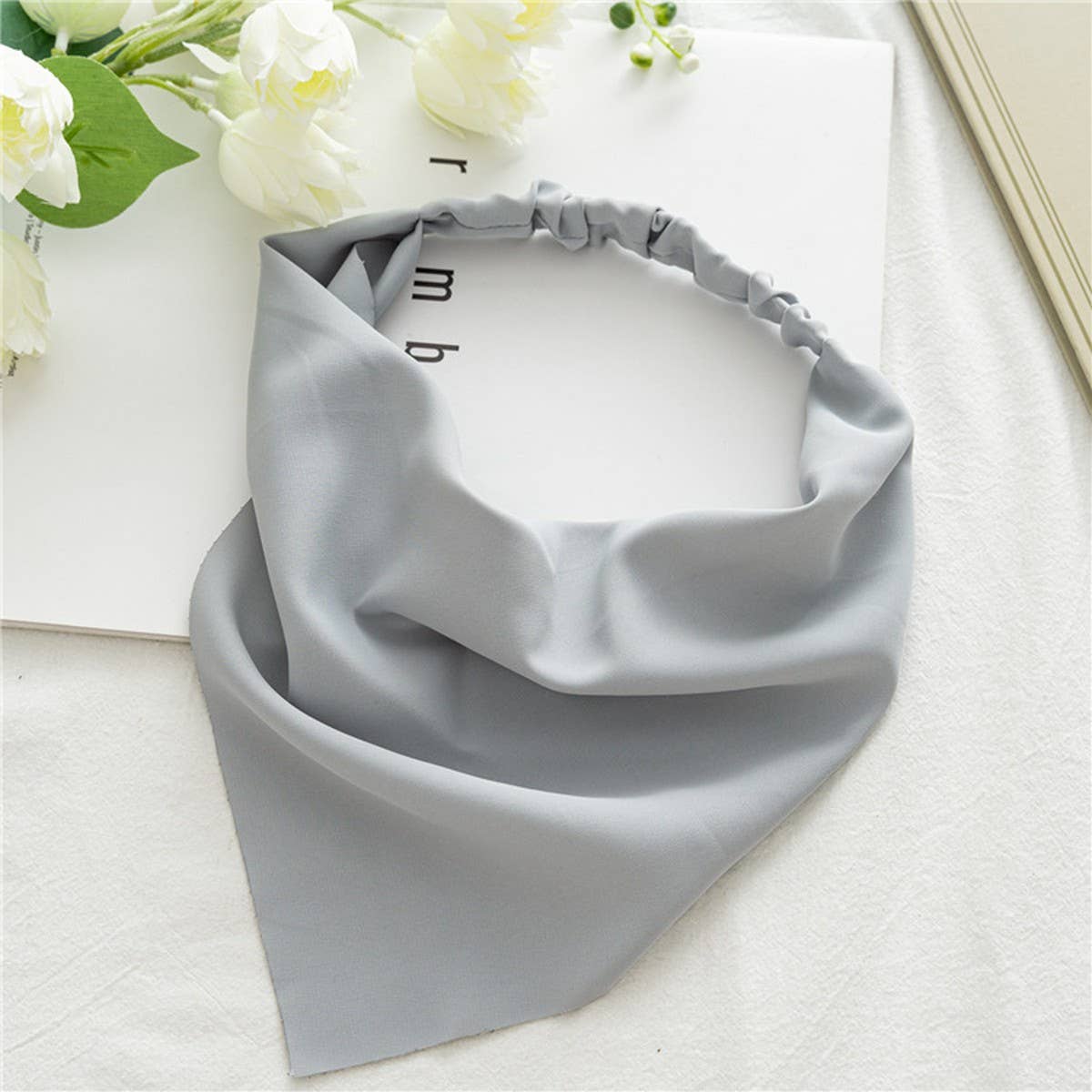 SOLID COLOR TRIANGULAR SCARF HAIR ACCESSORIES_CWAHA4150