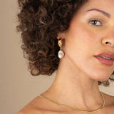 MINIMALIST IRREGULAR PEARL EARRINGS 18K GOLD STEEL_CWAJE5024