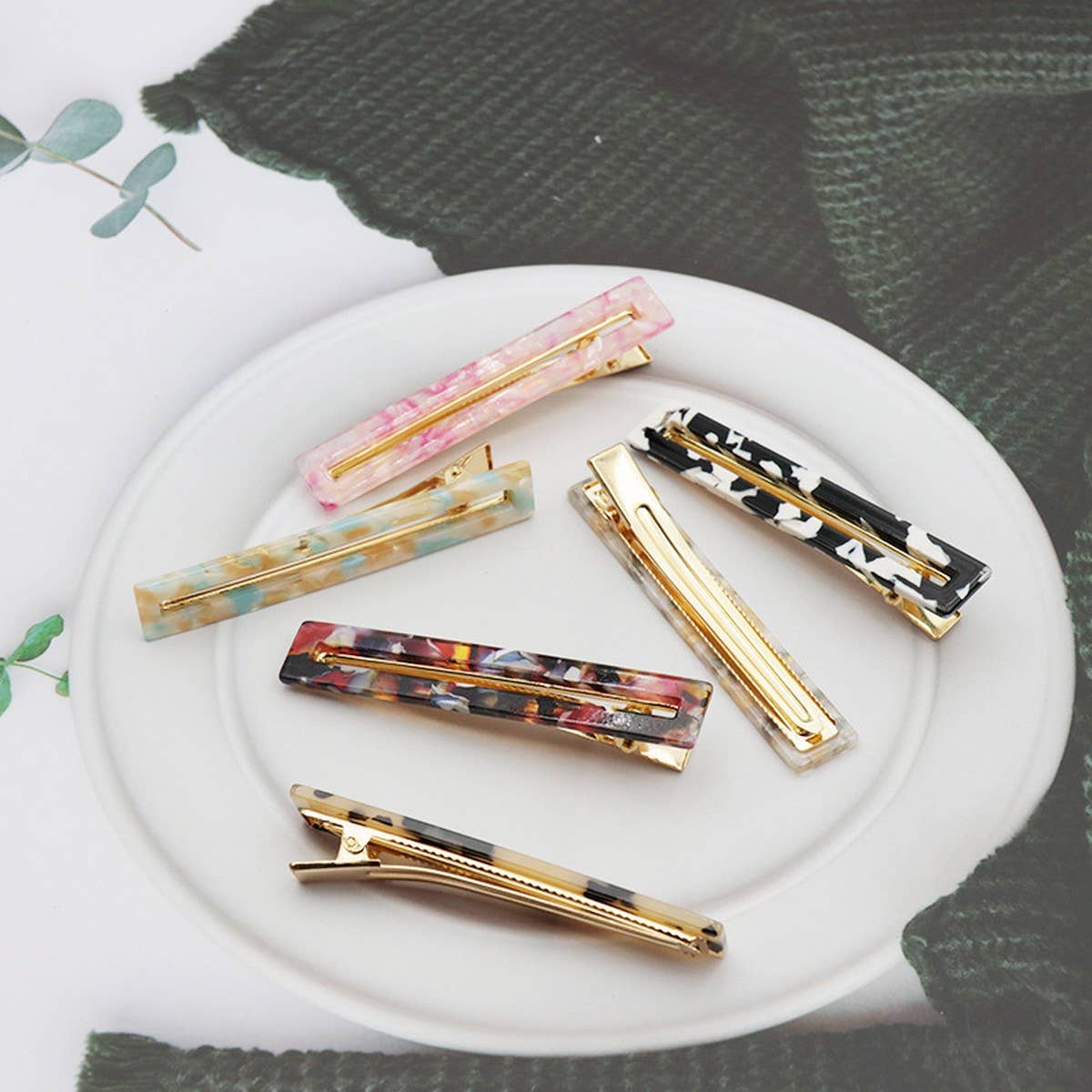 ACETATE HOLLOW SQUARE HAIR CLIP DUCKBILL BANG PIN_CWAHA2624