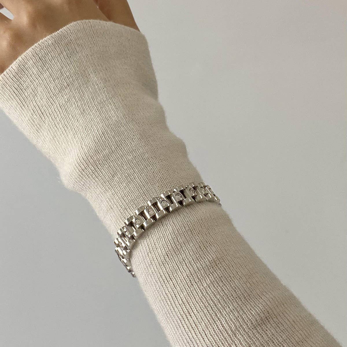 18K GOLD ROUND WHITE ZIRCON DELICATE BRACELET_CWAJE4796