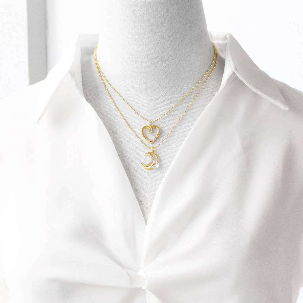 MOON STAR HEART PENDANT NECKLACE_CWAJE0915