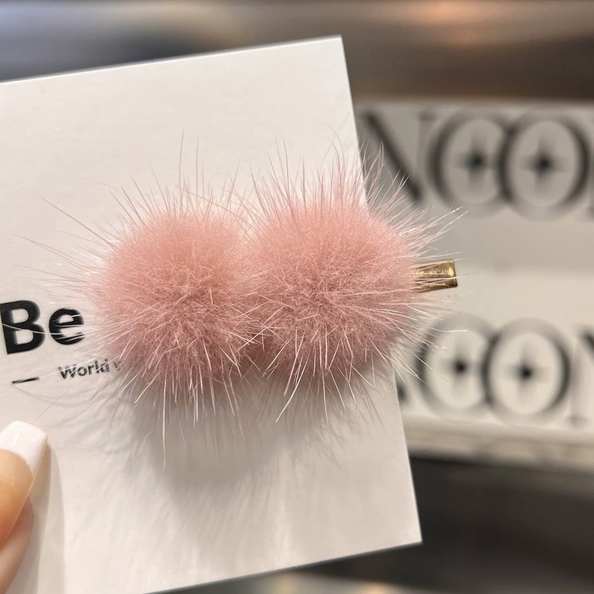 CUTE FURRY HAIRPIN DUCKBILL CLIP BANGS HAIRPIN_CWAHA3301