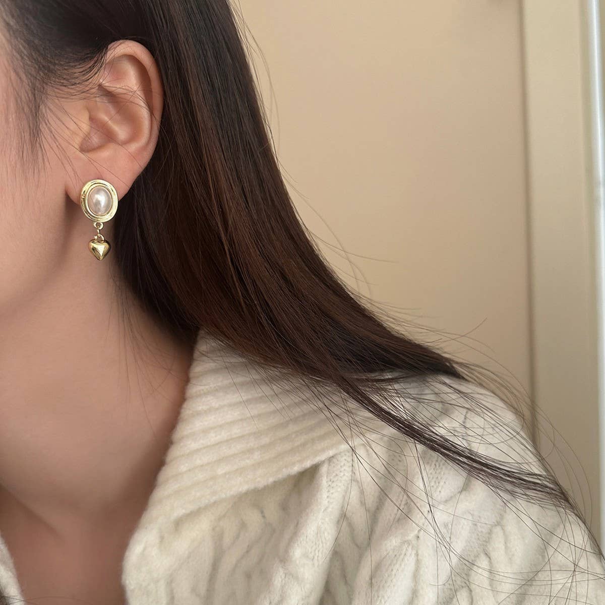 Valentines Day High-End Retro Heart Earrings