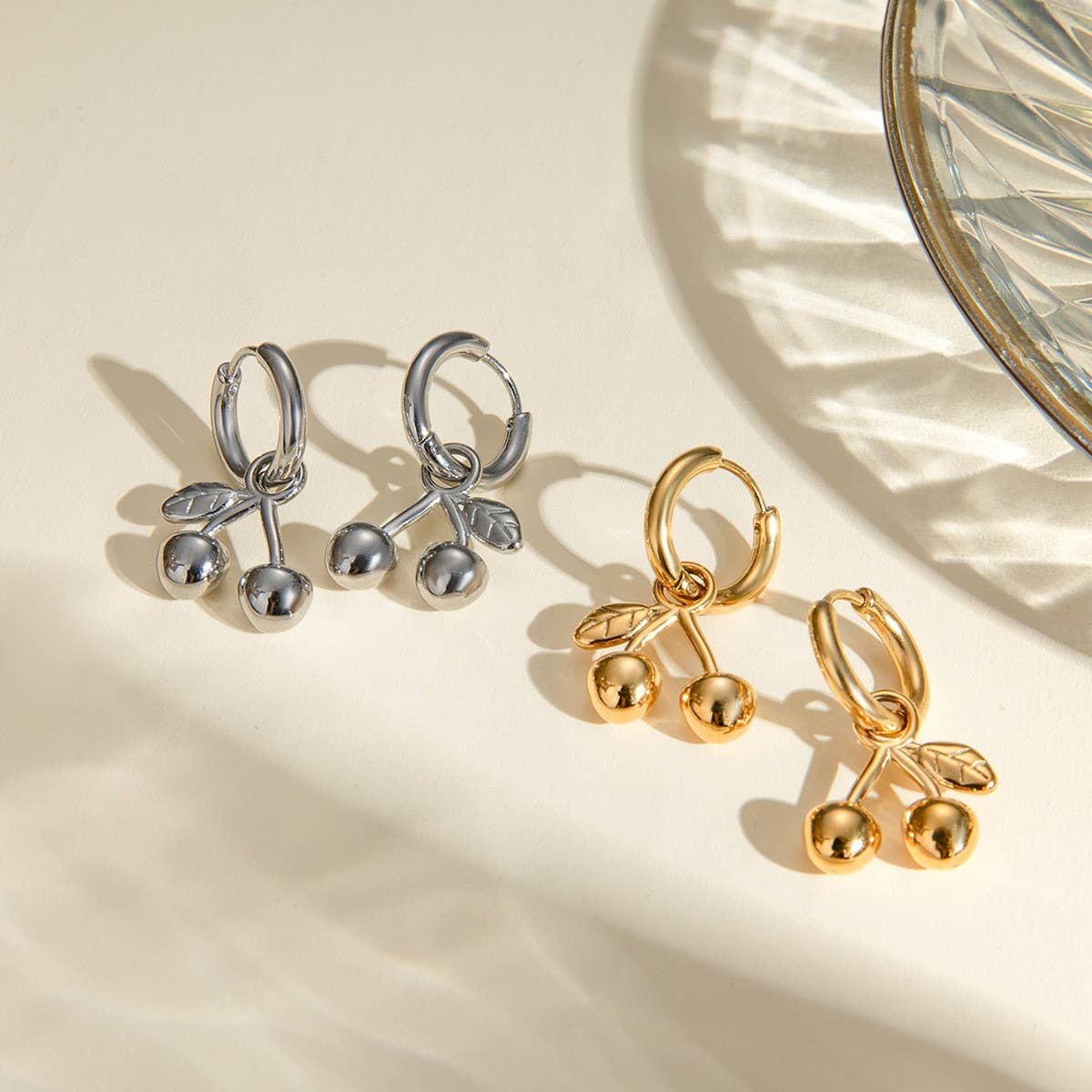 18K GOLD STAINLESS STEEL CHERRY DROP EARRINGS_CWASC1675