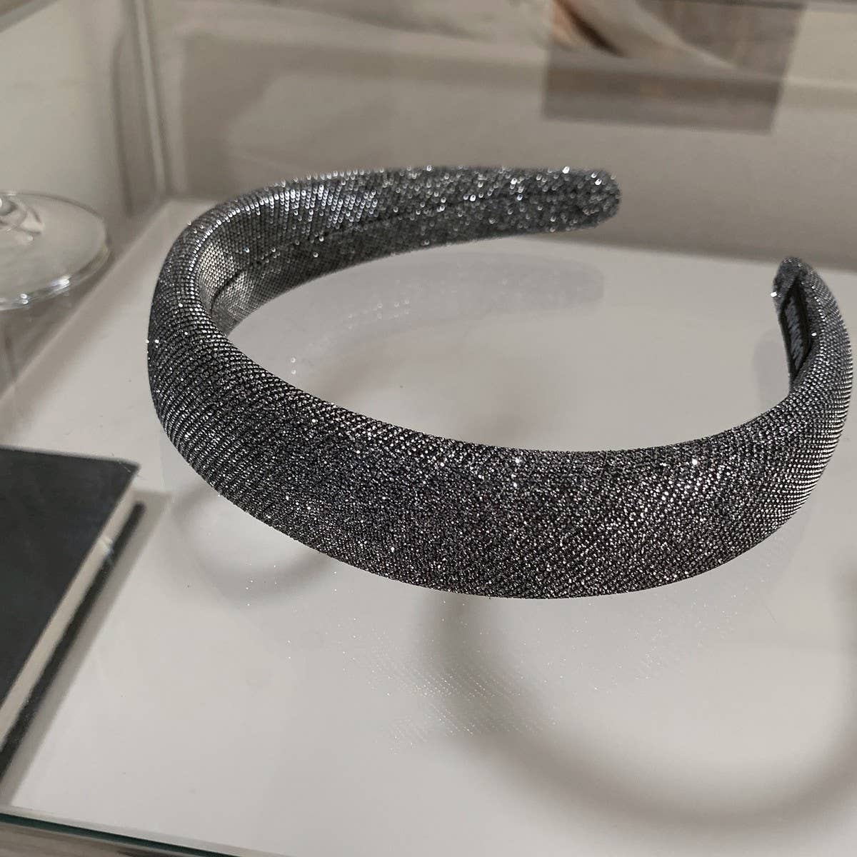 LIGHT LUXURY TEMPERAMENT SUPER SHINY HEADBAND_CWAHA2381