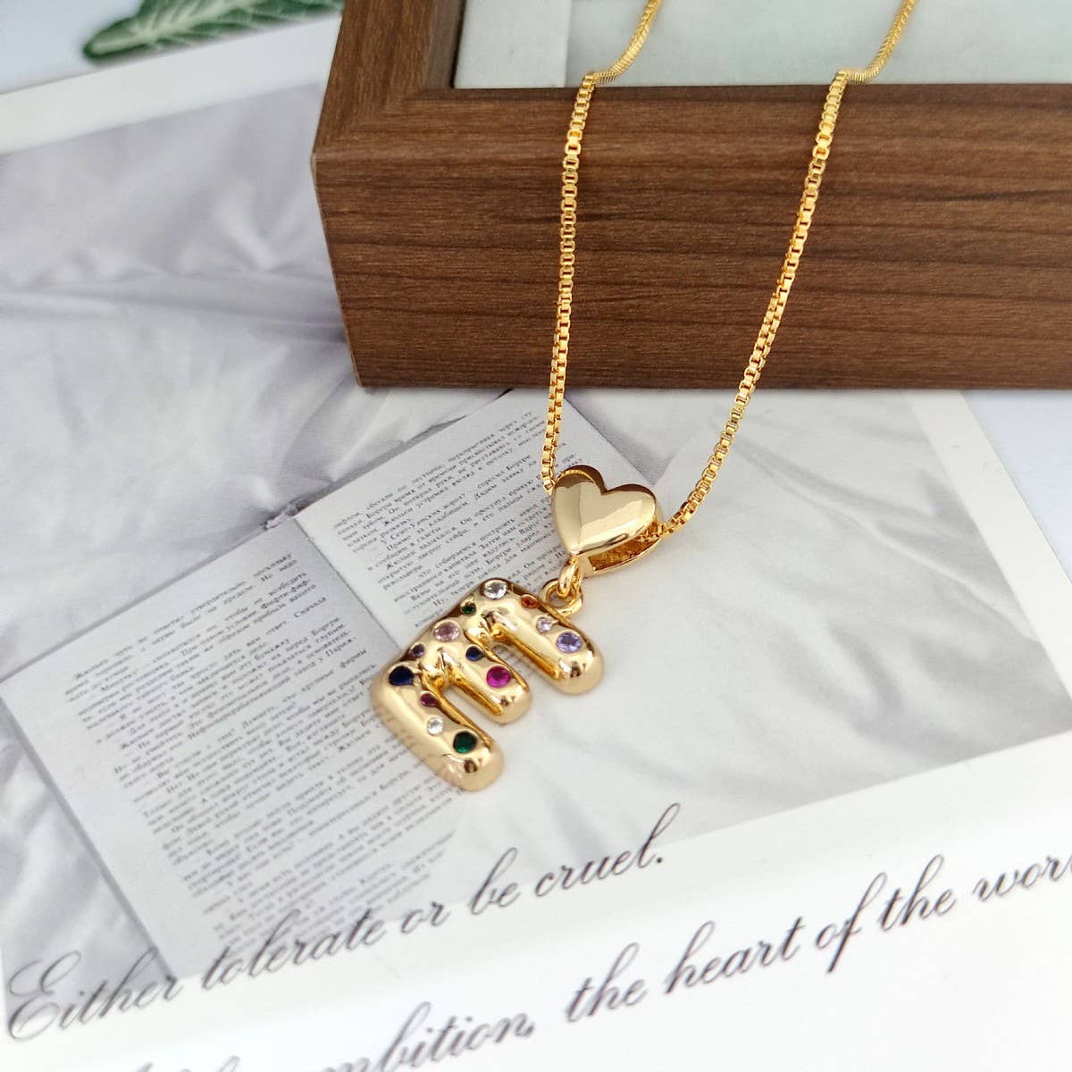 COLORFUL ZIRCONIA HEART LETTER PENDANT NECKLACE_CWMM5875