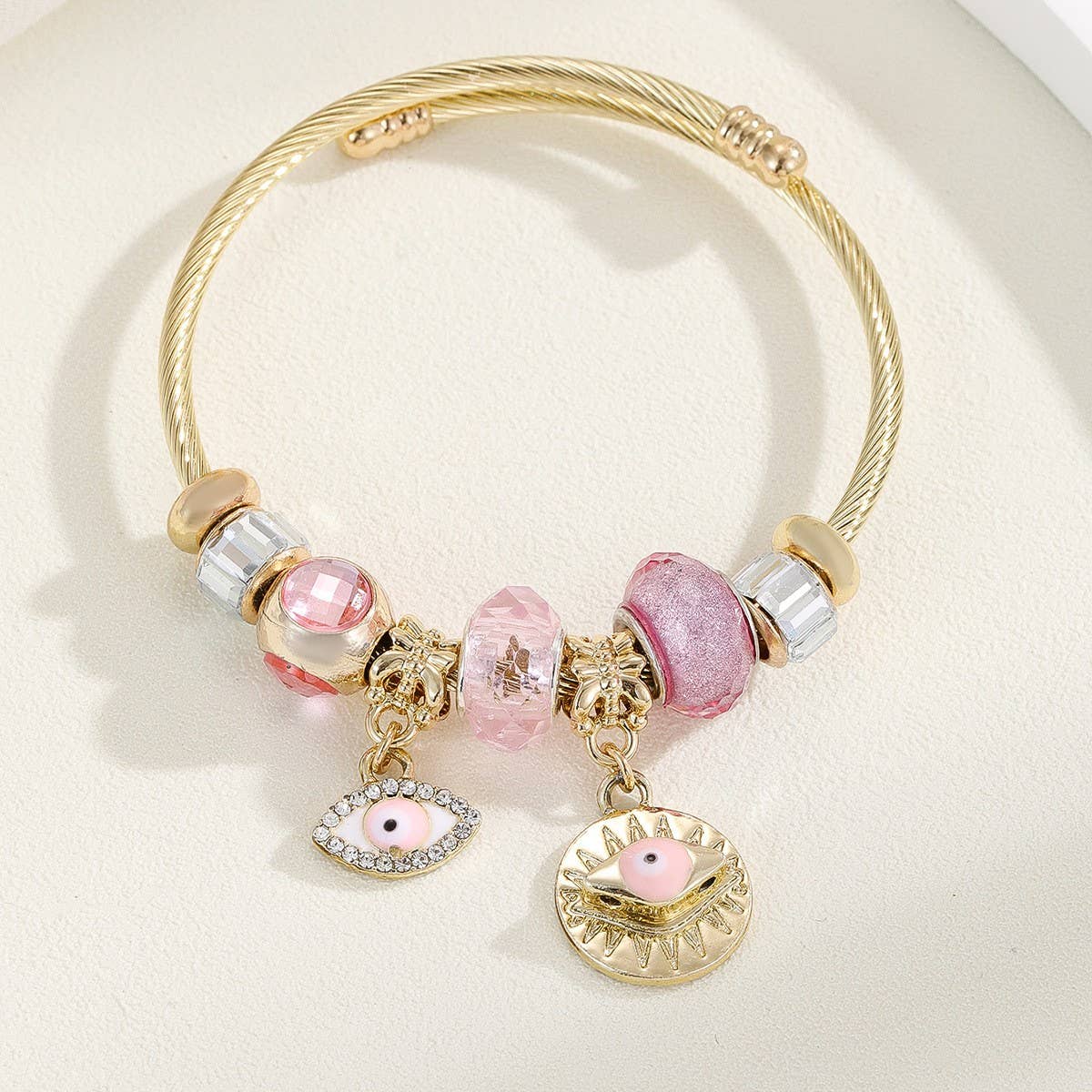 Unique Beaded Bracelet With Flower Eye Pendant_Cwmm8589