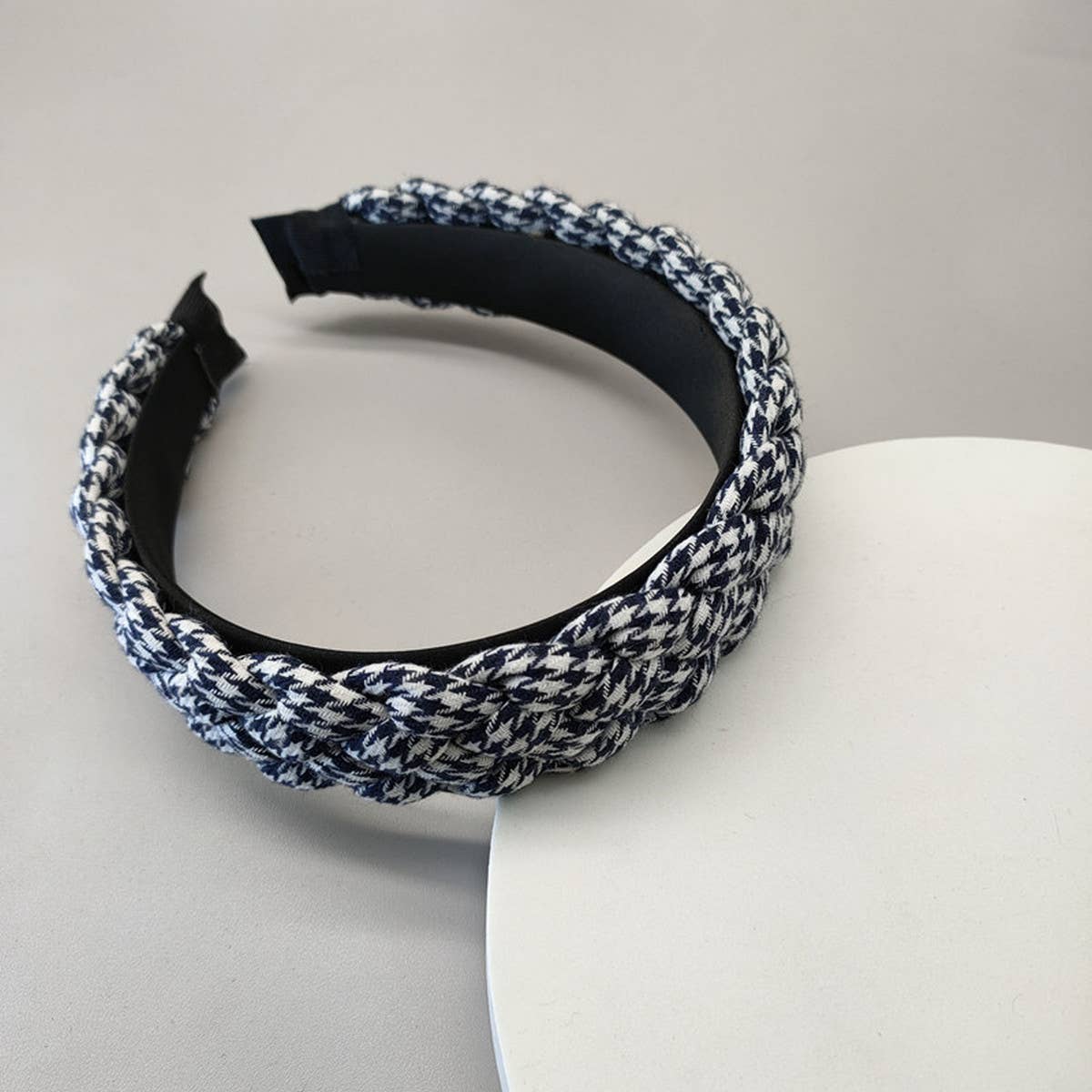 HANDMADE GEOMETRIC PLAID TWIST HEADBAND_CWAHA2602