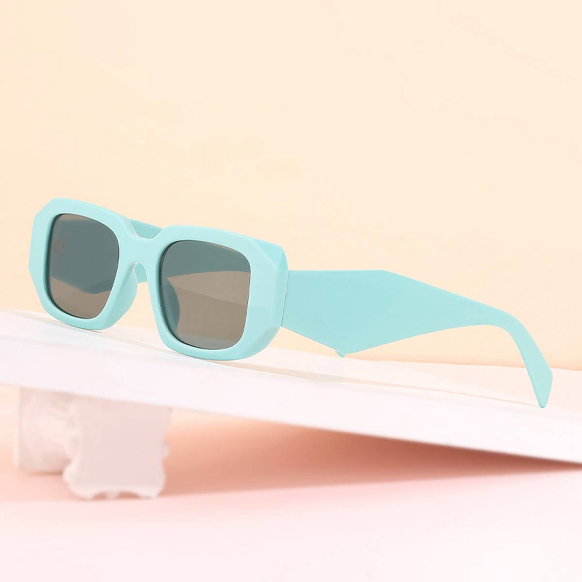 IRREGULAR SMALL SQUARE FRAME SUNGLASSES_CWASG0606