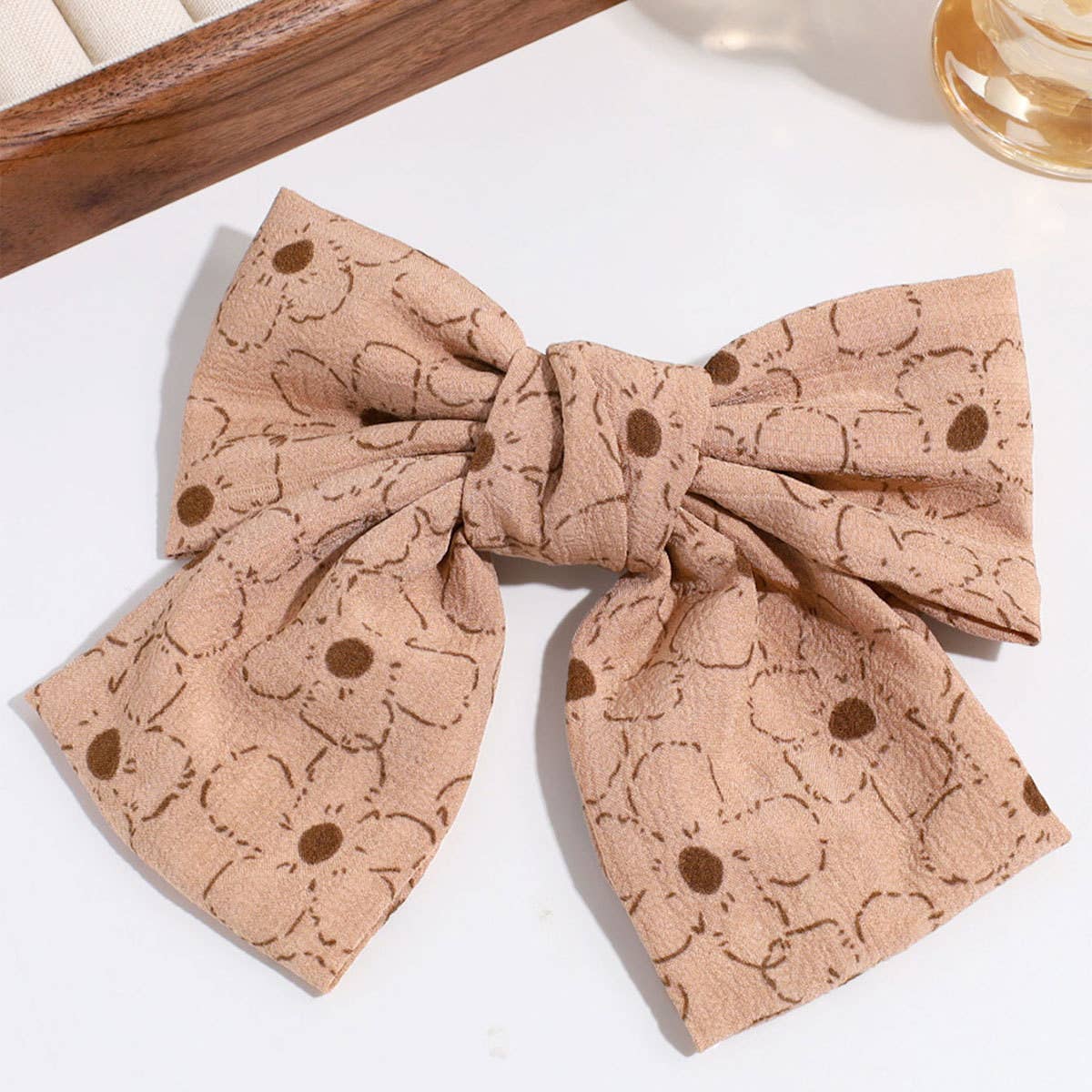 SIMPLE AND ELEGANT FLOWER DOT BOW CLIP_CWAHA2301