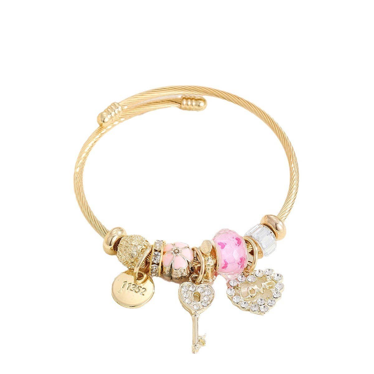 Trendy Gold Heart Charm Bracelet For Women_Cwmm8621