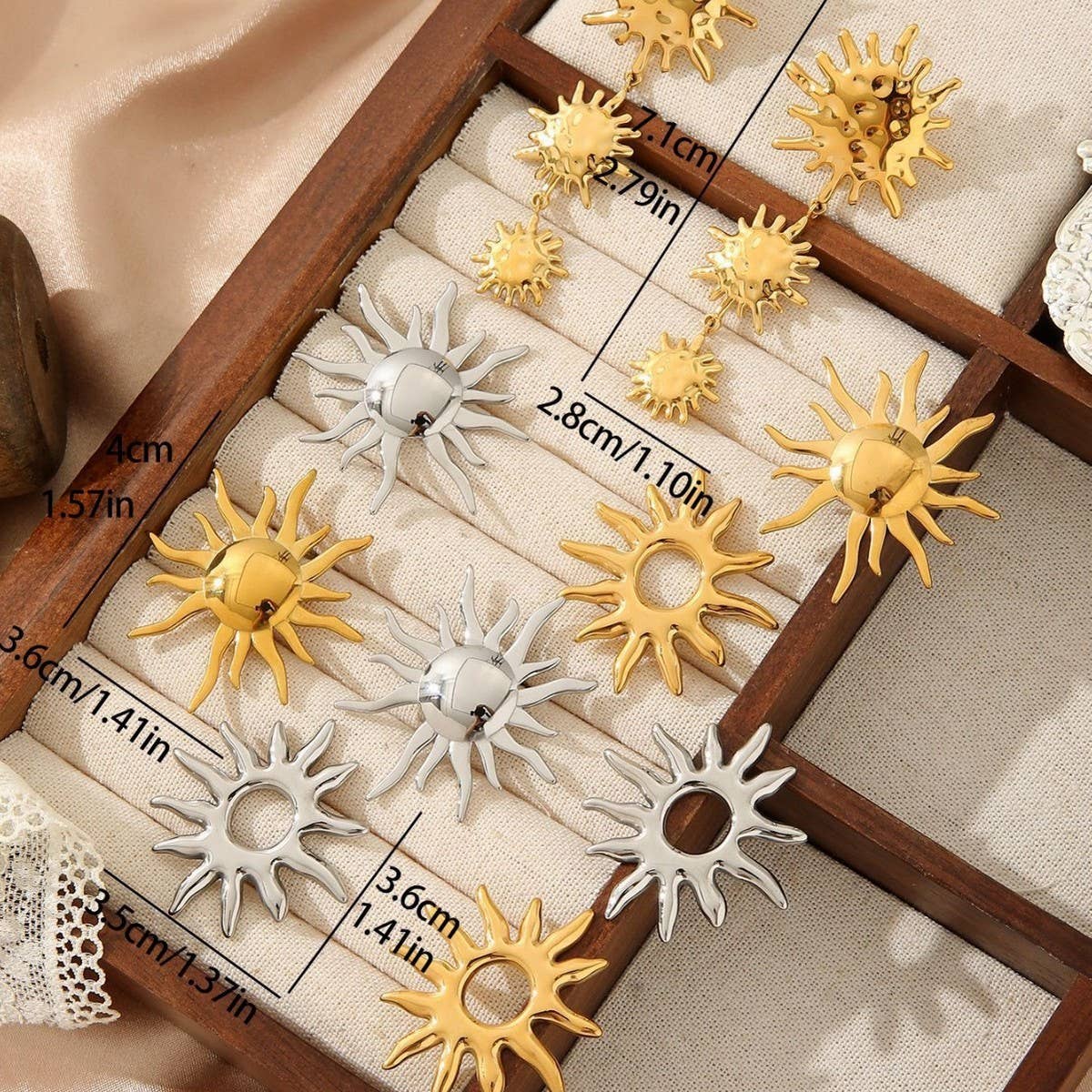 Vintage Metal Sun 18K Gold Stainless Steel Earrings_Cwmm3656