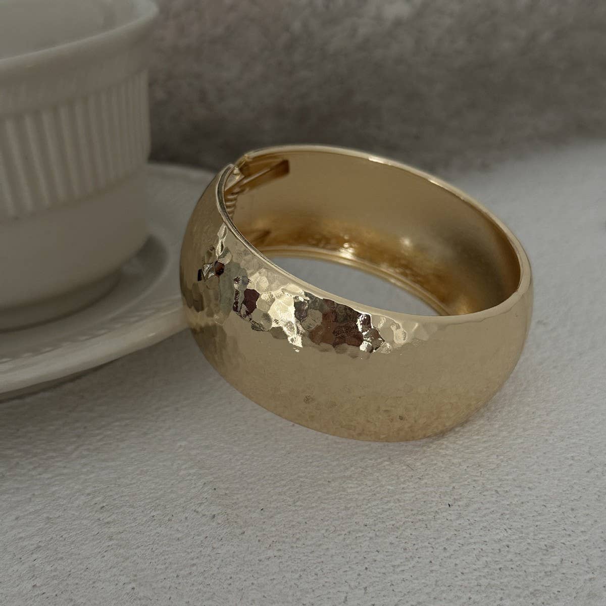 NEW DESIGN FASHION TREND METAL SMOOTH BRACELET_CWMM3081