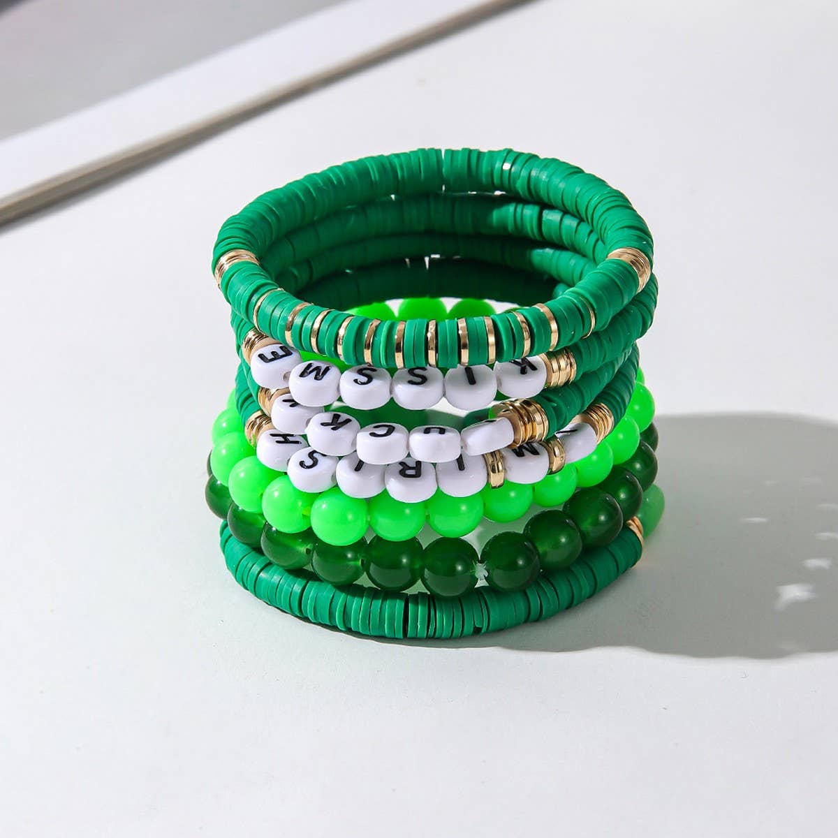 ST PATRICKS DAY GREEN SMILEY FACE BRACELET SET_CWMM3501