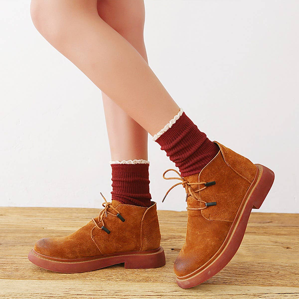 AUTUMN AND WINTER STRIPED LACE WOMENS SOCKS_CWMS0994