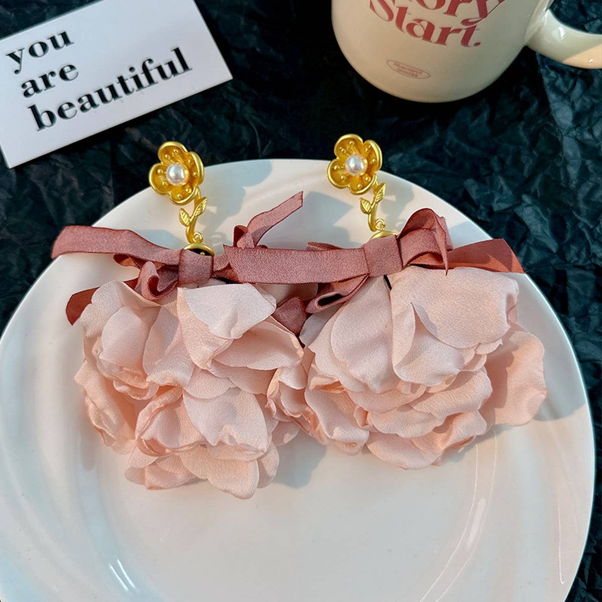 HANDMADE FABRIC FLOWER EARRINGS BOLD SPRING DESIGN_CWMM6180