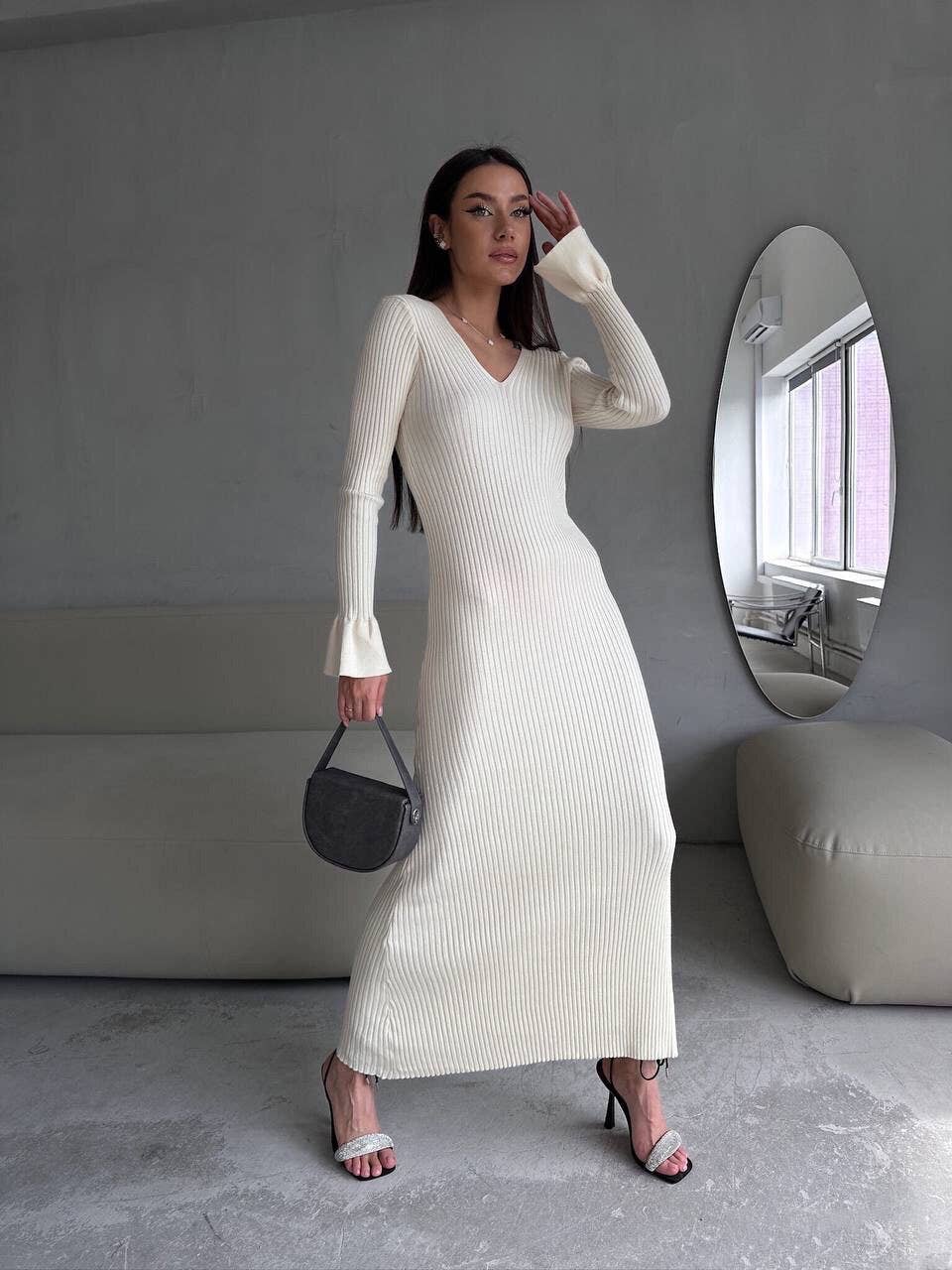 Solid Color Pit Wool Woven V-Neck Sweater Dress