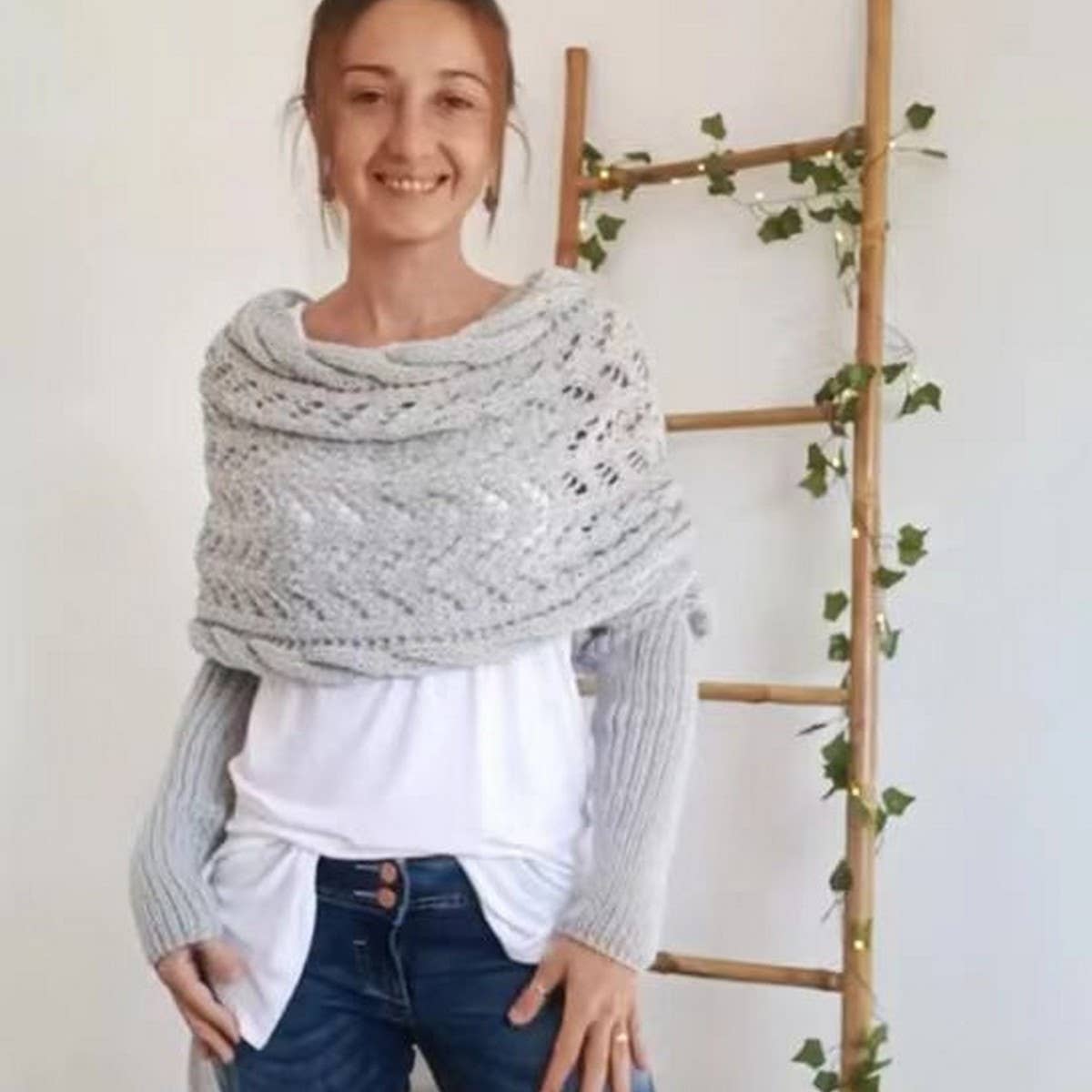 Cwasc1793_Twisted Hollow Long Sleeve Shawl Collar Scarf