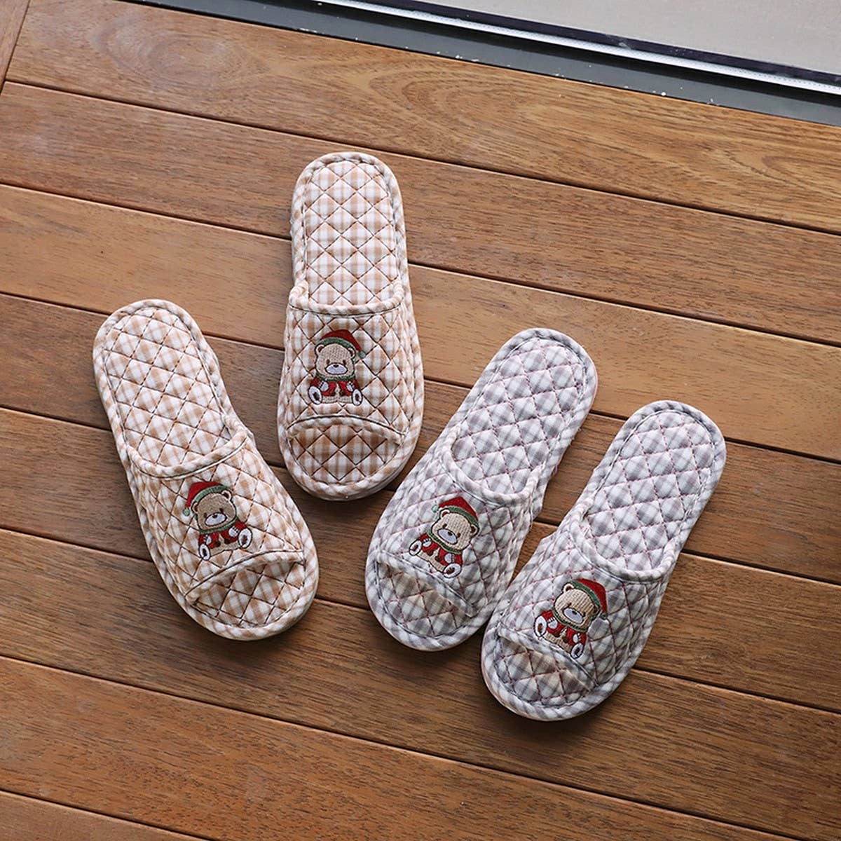 CUTE BEAR COTTON SLIPPERS WITH THICK SOLE_CWSHF0200