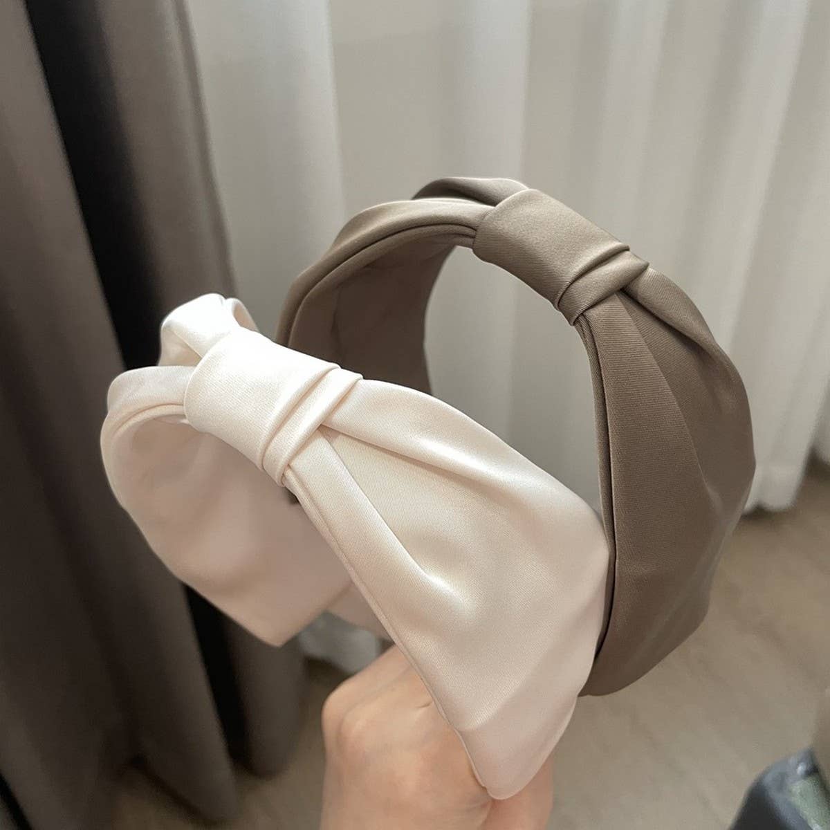 BOW ELEGANT SOLID COLOR HEADBAND_CWAHA2852