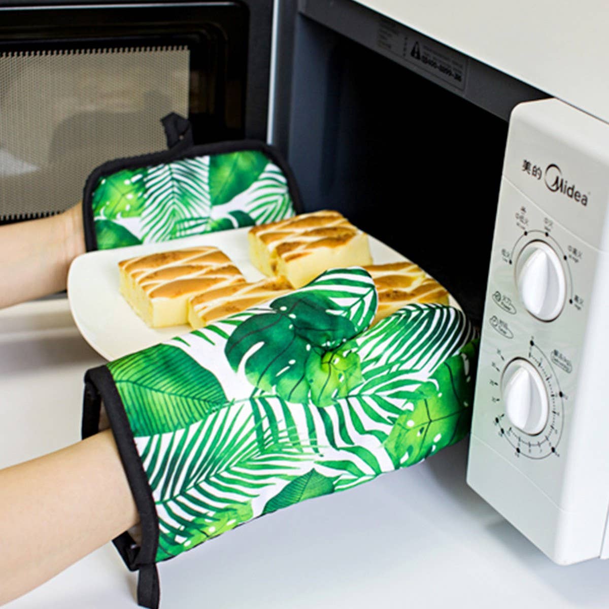 THICKENED ANTI SCALDING OVEN GLOVES_CWMM1458