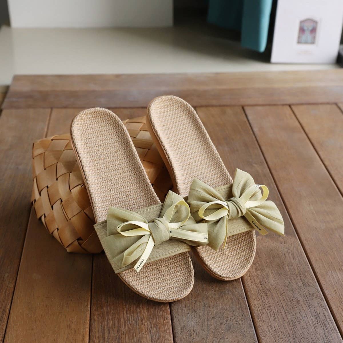 CUTE BOW LINEN SLIPPERS FOR HOME OFFICE_CWSHF0177
