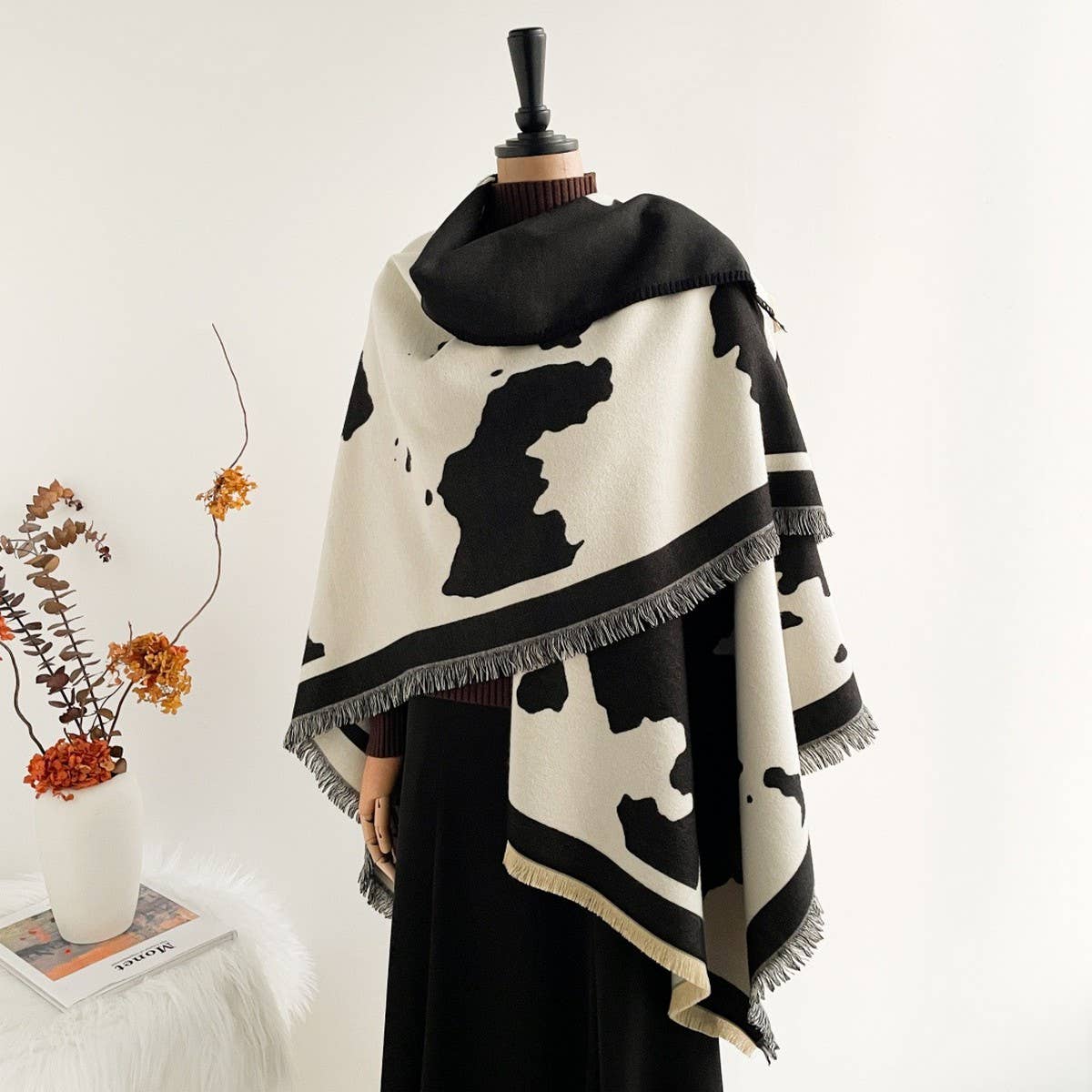 Korean Style Milk Pattern Shawl Women Thickcape_Cwocasl00091