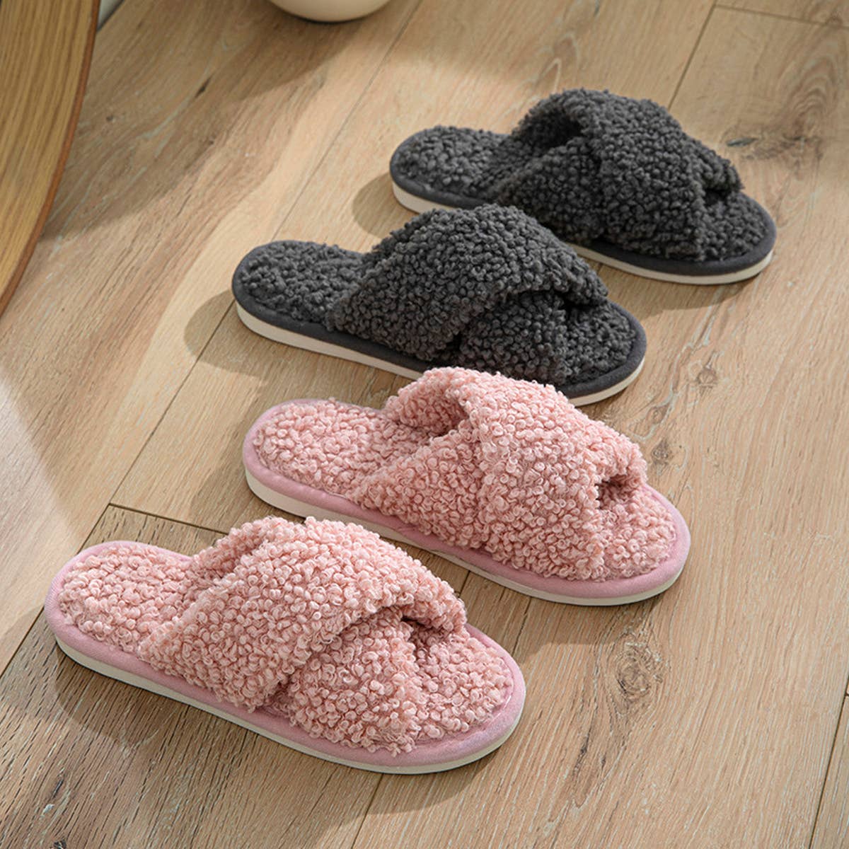 FURRY CROSS STRAP COTTON SLIPPERS_CWSHS0823