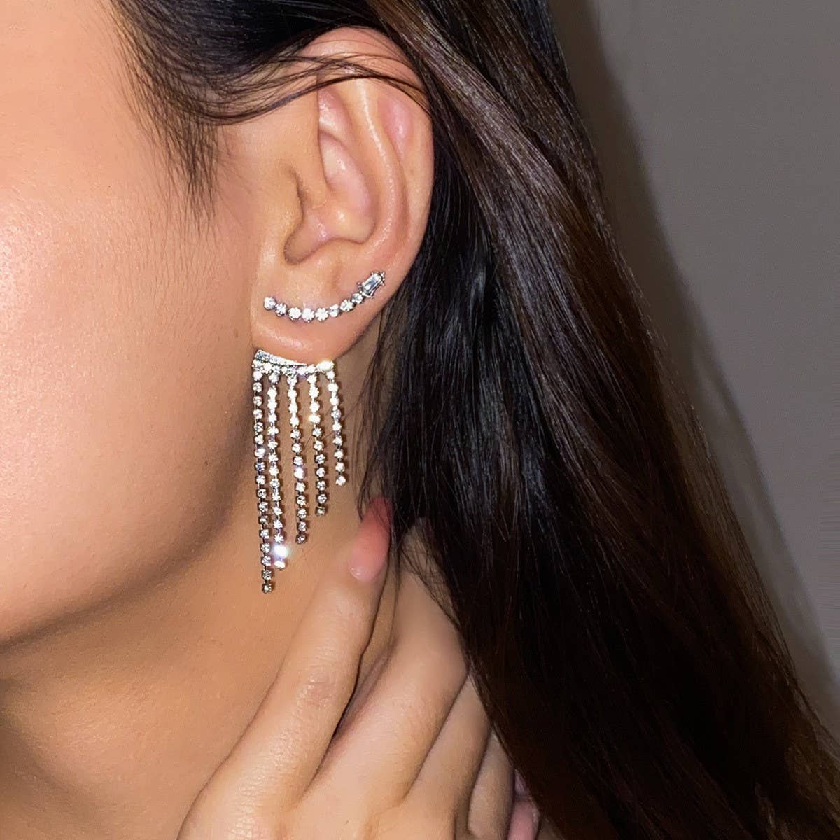 FRENCH STYLE TASSEL RHINESTONE EARRINGS_CWAJE1140