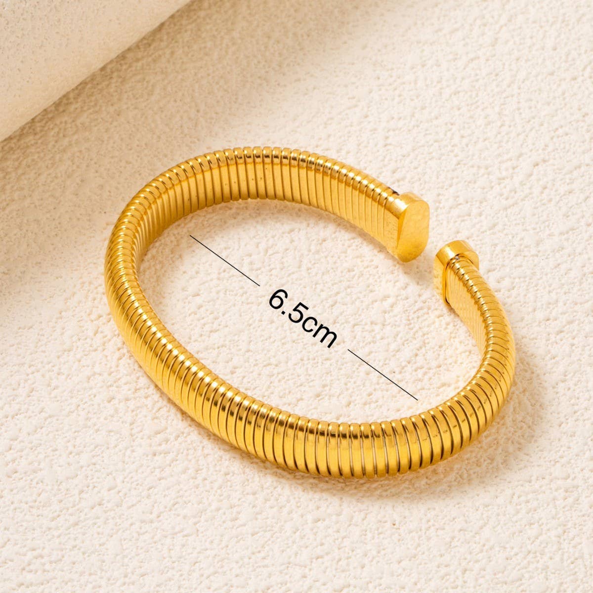 NON FADING TITANIUM STEEL ELASTIC SPRING BRACELET_CWMM3739