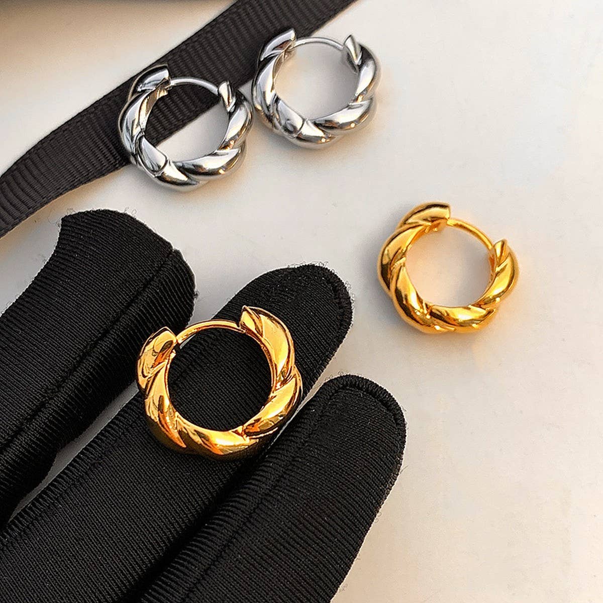 Gold & Silver Twisted Rope Hoop Earrings Forwomen_Cwaje06288