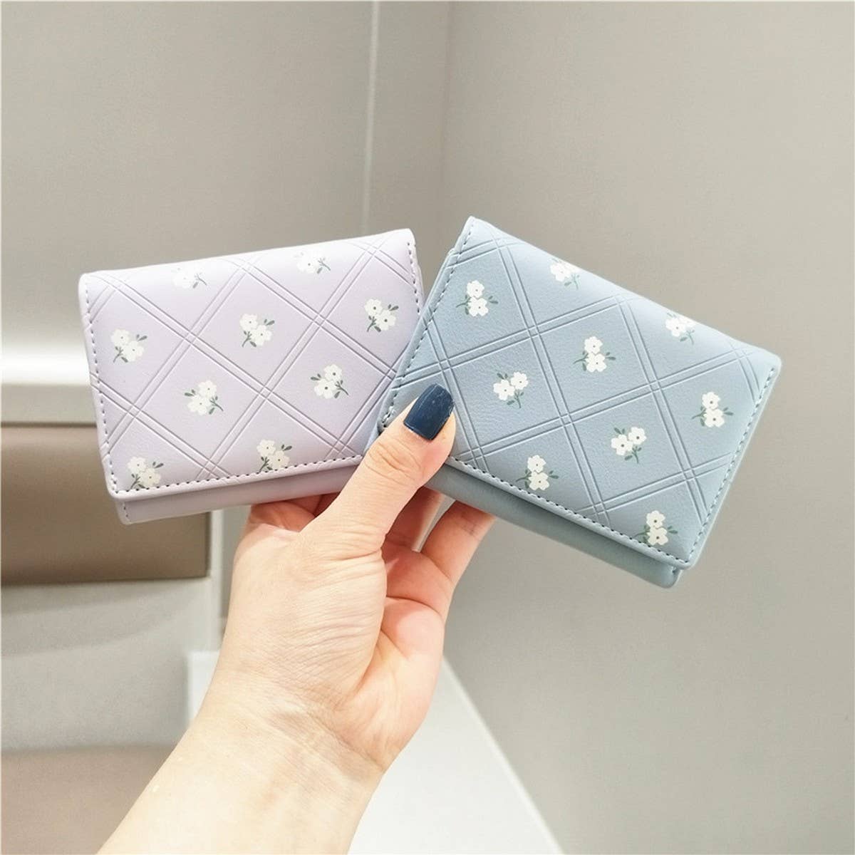 SMALL FRESH FLORAL SHORT TRI FOLD WALLET_CWAB2554