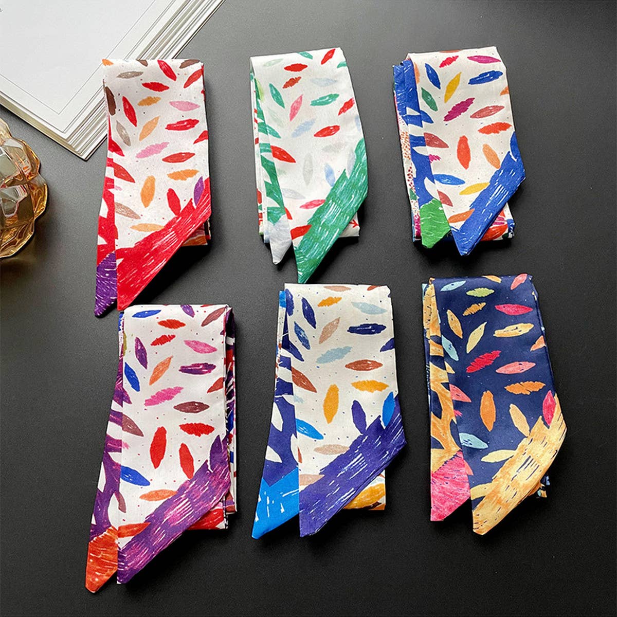 Narrow Decorative Silk Scarf With Tieable Bow_Cwasc0741