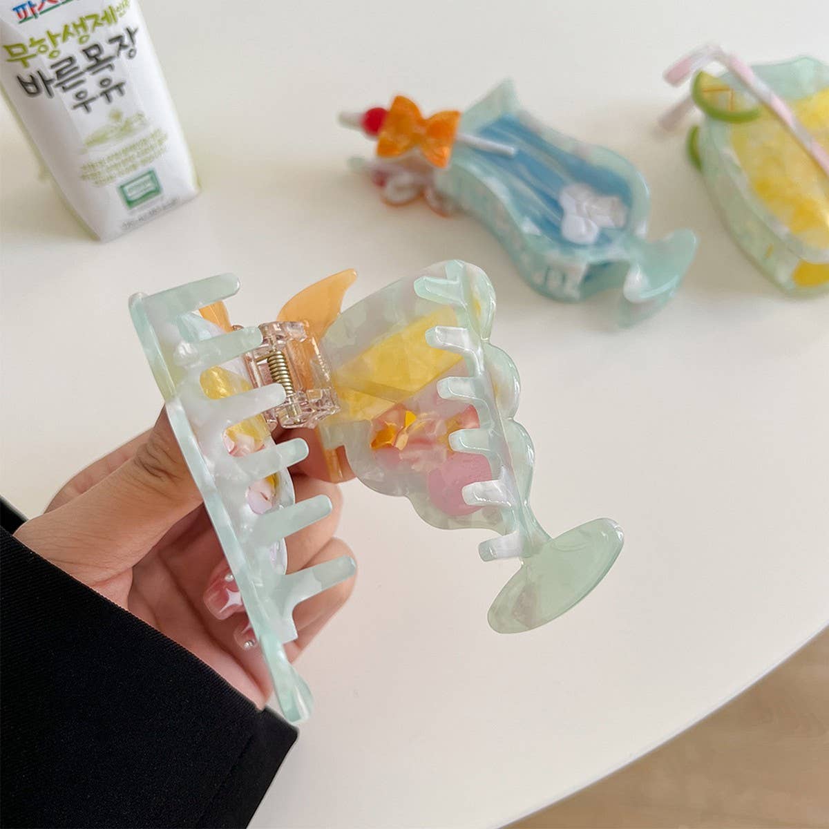 Strawberry Cocktail Acetate Claw Clip Fresh & Fun_Cwaha5837