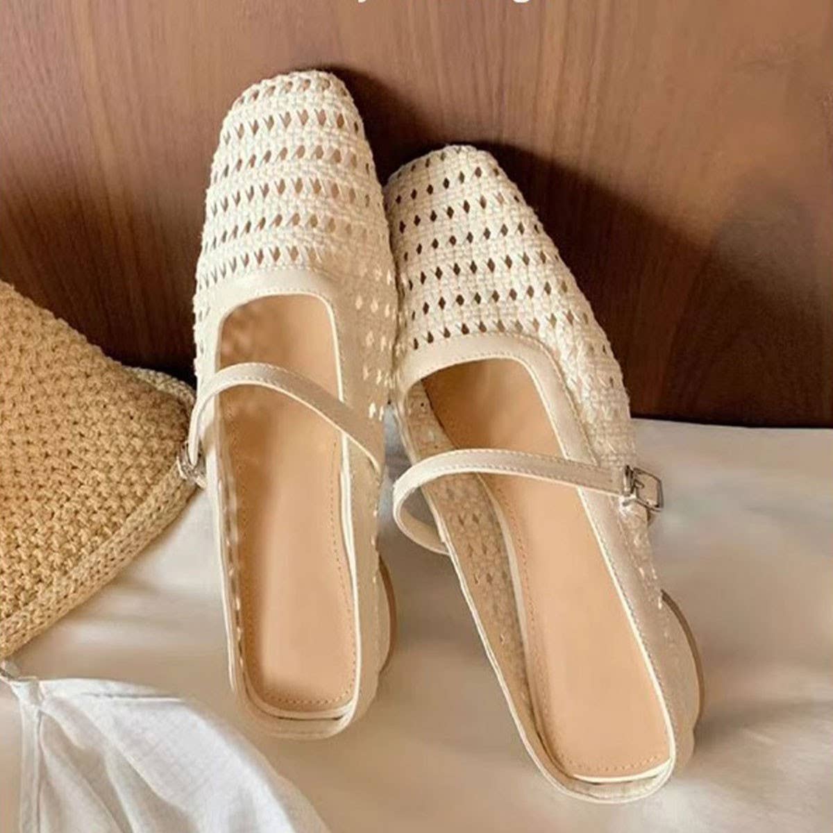 CUTOUT LEATHER SLIP ON MULES WITH HIDDEN WEDGE_CWSHF0050