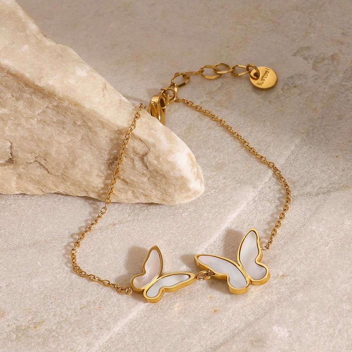 ELEGANT SHELL BUTTERFLY BRACELET STAINLESS STEEL_CWAJE4870