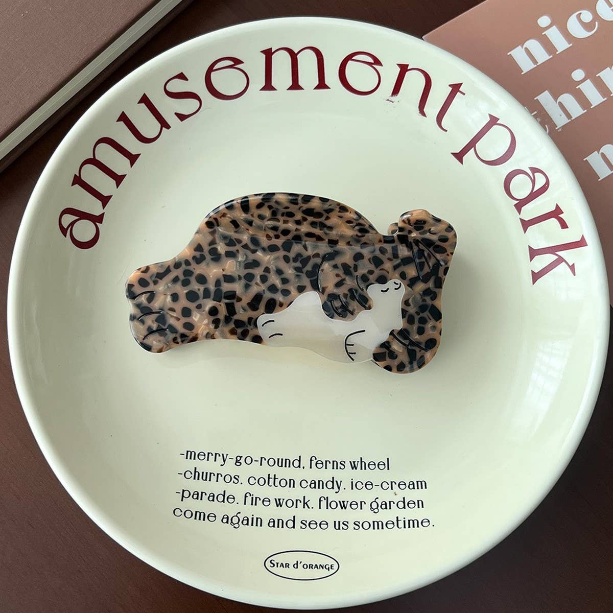 OCEAN SERIES HAIR CLAW DOLPHIN SHARK SEAL CLIP_CWAHA5759