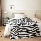 IRREGULAR ZEBRA PATTERN KNITTED WOOL THROW BLANKET_CWMM2383