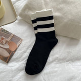 AUTUMN AND WINTER CONTRAST COLOR DOUBLE BAR SOCKS_CWMS0908