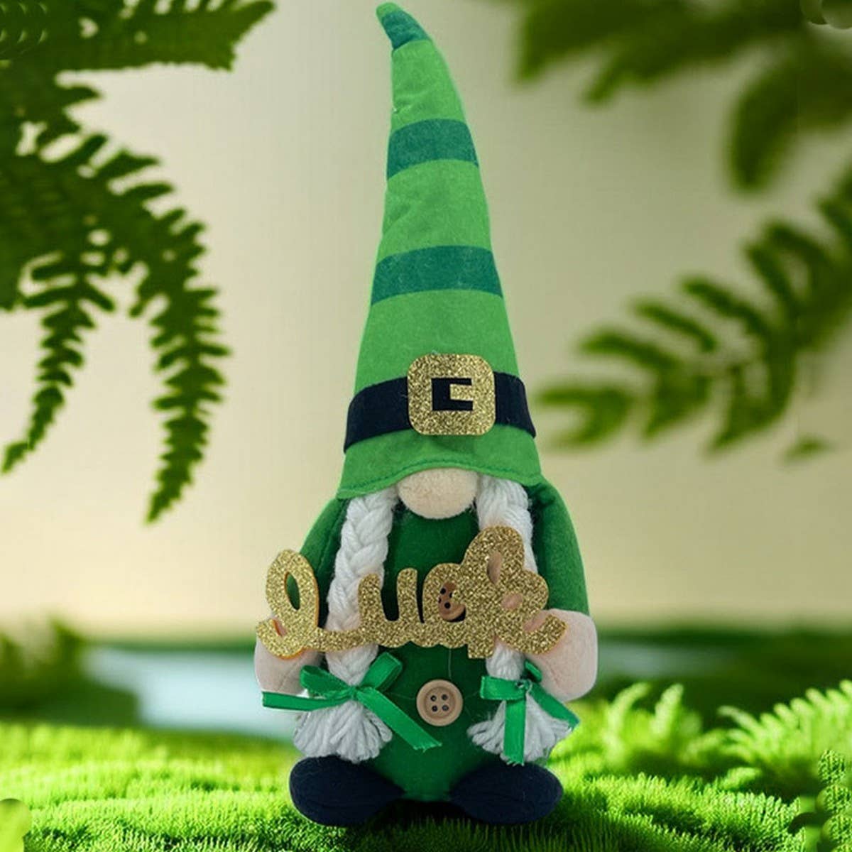 ST PATRICKS DAY FACELESS DOLL RUDOLPH ORNAMENT_CWMM3454