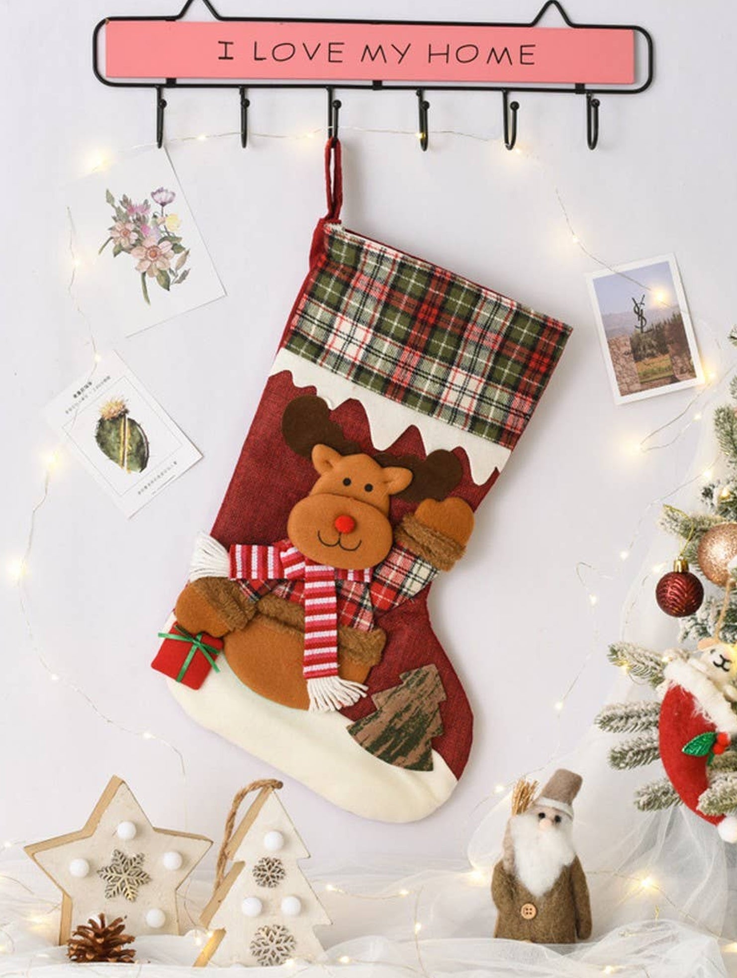 SEQUINED 3D SANTA CLAUS CHRISTMAS STOCKINGS_CWMS1424