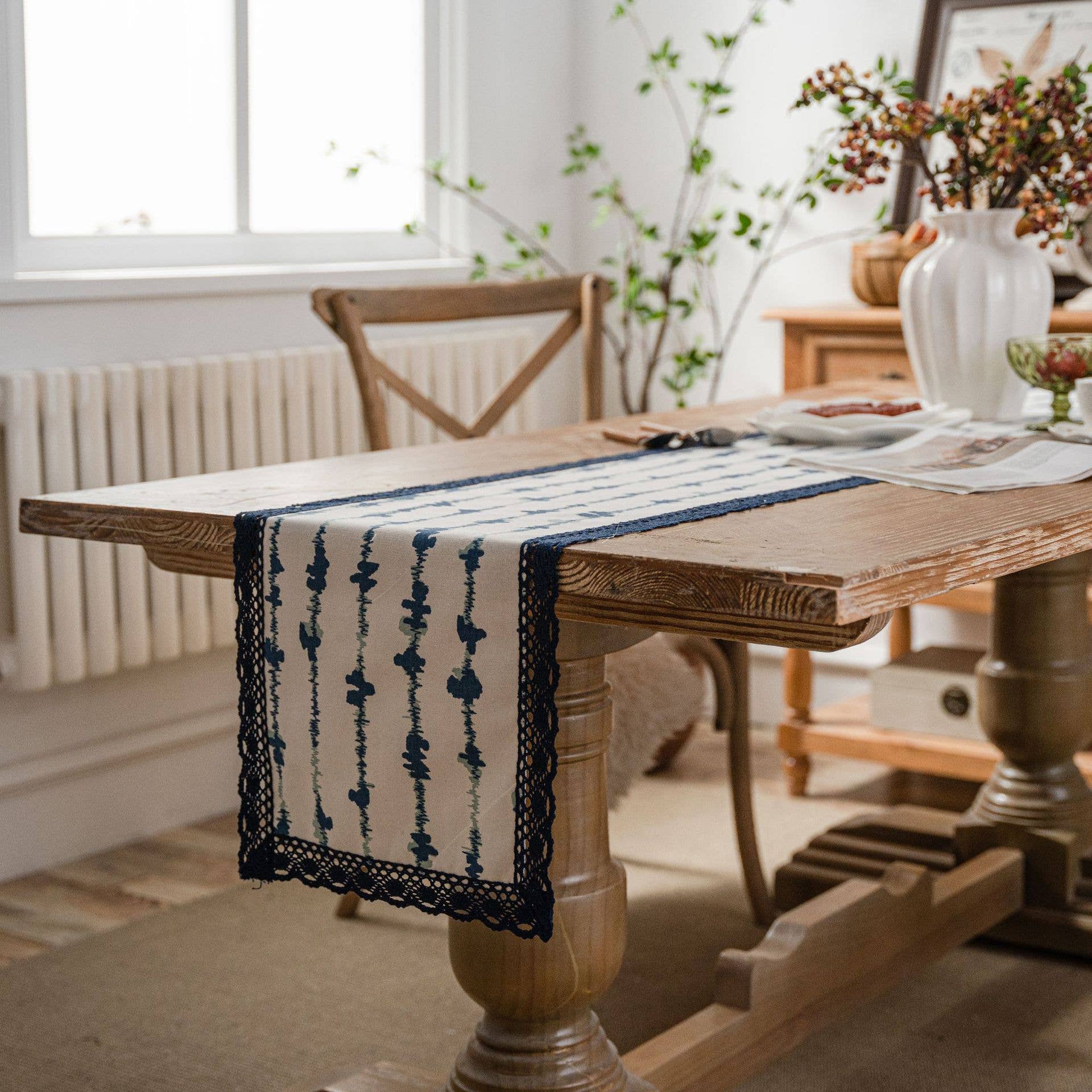 MULTI PATTERNED LACED DETAIL TABLE RUNNER_CWMM0022