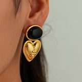 BLACK ONYX HAMMERED LOVE HEART SNAKE EARRINGS_CWAHA0914
