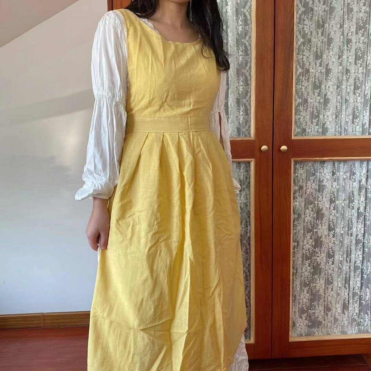 BAMBOO KNOTTED COTTON FULL BODY CAFE FLORAL APRON_CWMM5840