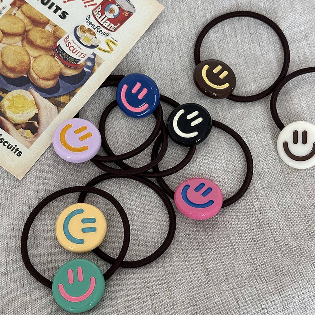 SMILEY FACE HAIR TIES_CWAHA0340