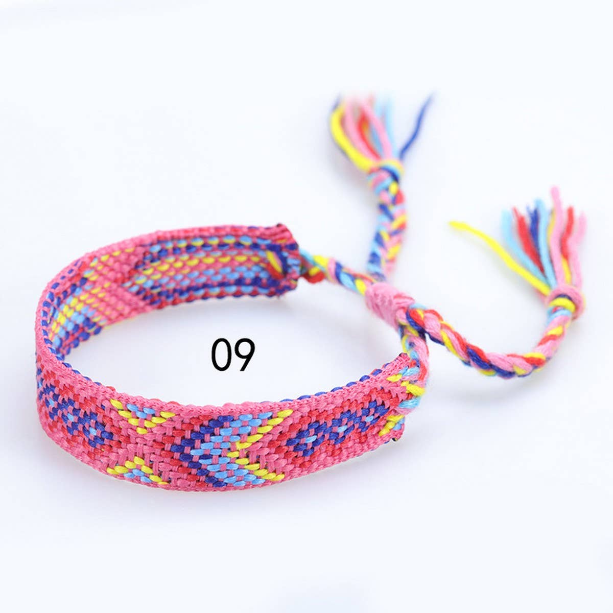ETHNIC STYLE COLORFUL TASSEL WOVEN BRACELET_CWAJE0709